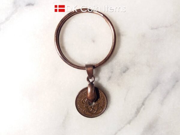 Denmark 1932 C coin keychain. 92 year old Danish 1 ore as coin pendant