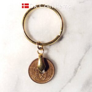 Denmark 1940 C coin keychain. 84 year old Danish 1 ore as coin pendant