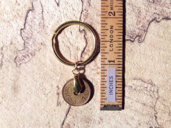 Denmark 1940 C coin keychain. 84 year old Danish 1 ore as coin pendant