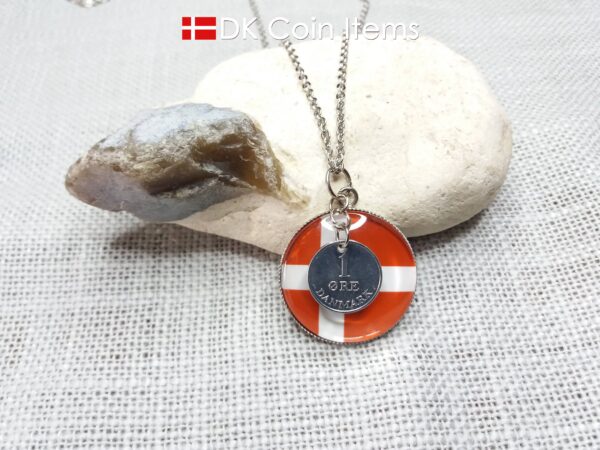 Denmark 1969 R coin + cabochon pendant necklace. 55 year old Danish 1 ore coin. Flag picture.