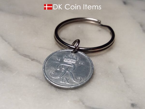 Denmark 1966 R coin keychain. 58 year old Danish 2 ore as coin pendant