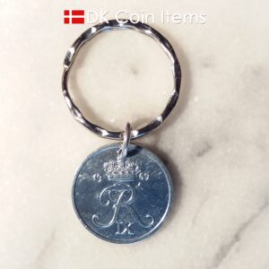 Denmark 1969 R coin keychain. 55 year old Danish 2 ore as coin pendant on pattern keyring