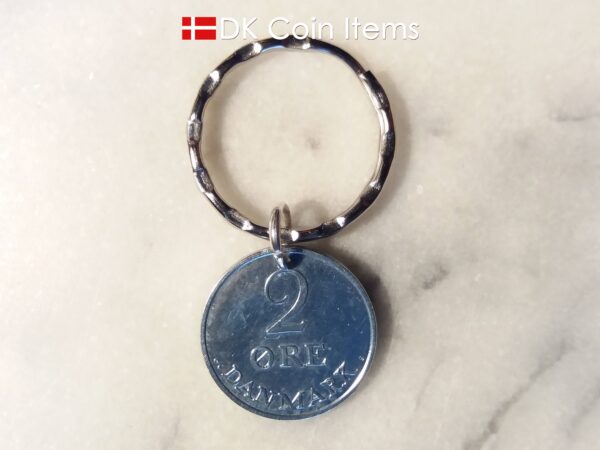 Denmark 1969 R coin keychain. 55 year old Danish 2 ore as coin pendant on pattern keyring