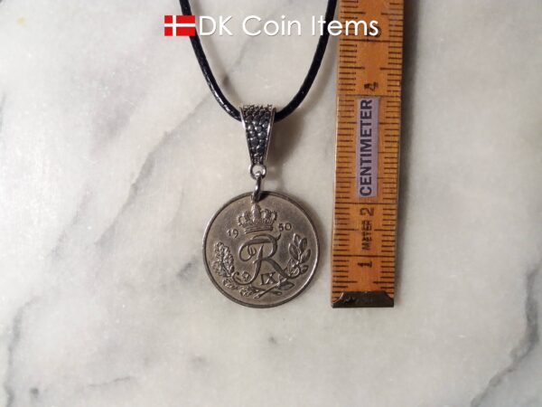 Denmark 1950 R coin necklace. 74 year old Danish 25 ore as coin pendant on bail