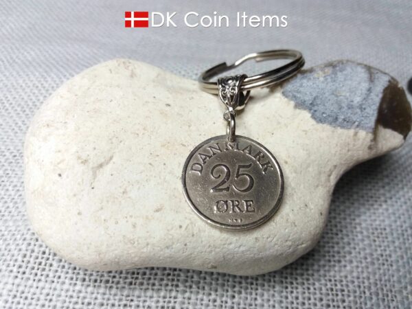 Denmark 1951 R coin keychain. 73 year old Danish 25 ore coin pendant with bail