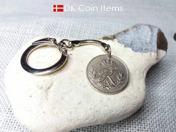 Denmark 1951 R coin keychain. 73 year old Danish 25 ore coin pendant on snake keyring