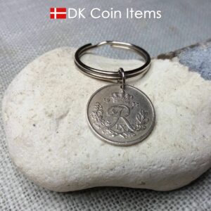 Denmark 1953 coin keychain. 71 year old Danish 25 ore with R initial as coin pendant