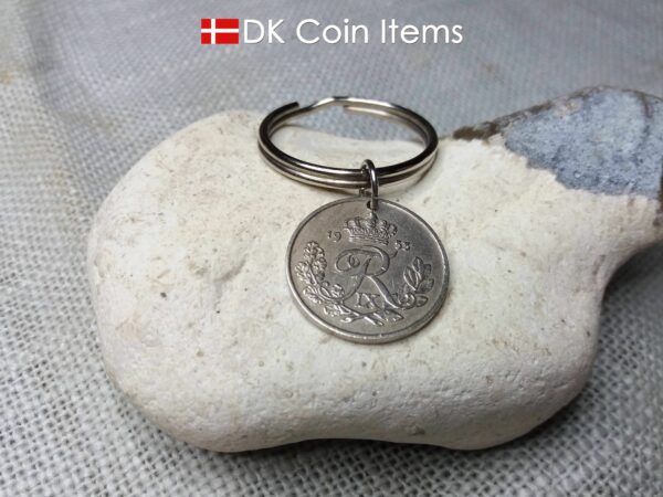 Denmark 1953 coin keychain. 71 year old Danish 25 ore with R initial as coin pendant