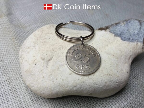 Denmark 1953 coin keychain. 71 year old Danish 25 ore with R initial as coin pendant