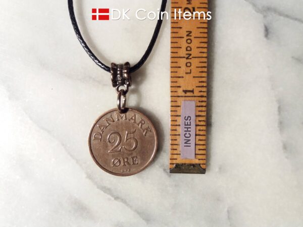 Denmark 1955 R coin necklace. 69 year old Danish 25 ore as coin pendant on bail