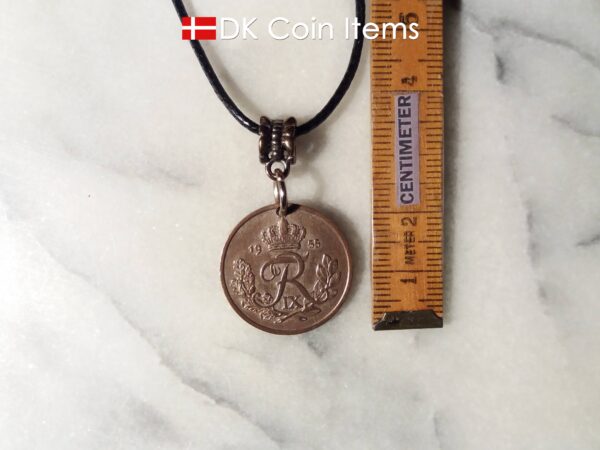 Denmark 1955 R coin necklace. 69 year old Danish 25 ore as coin pendant on bail