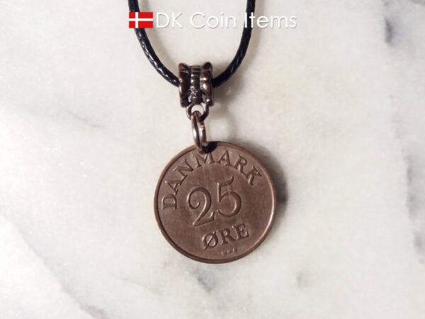 Denmark 1955 R coin necklace. 69 year old Danish 25 ore as coin pendant on bail