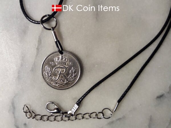 Denmark 1956 R coin necklace. 68 year old Danish 25 ore as coin pendant