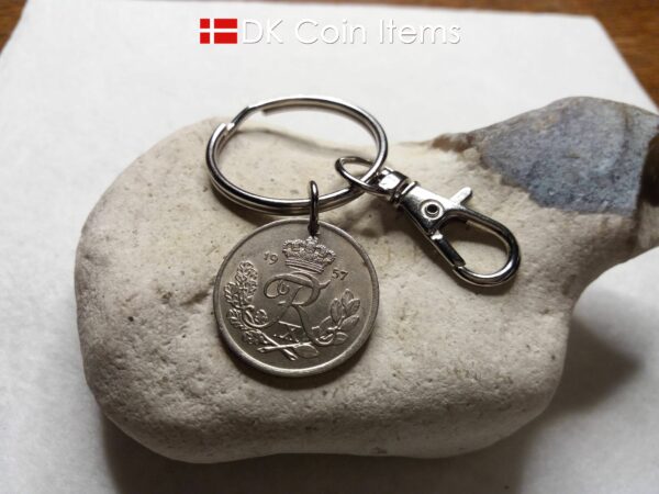 Denmark 1957 R initial coin keychain. 67 year old Danish 25 ore as coin pendant