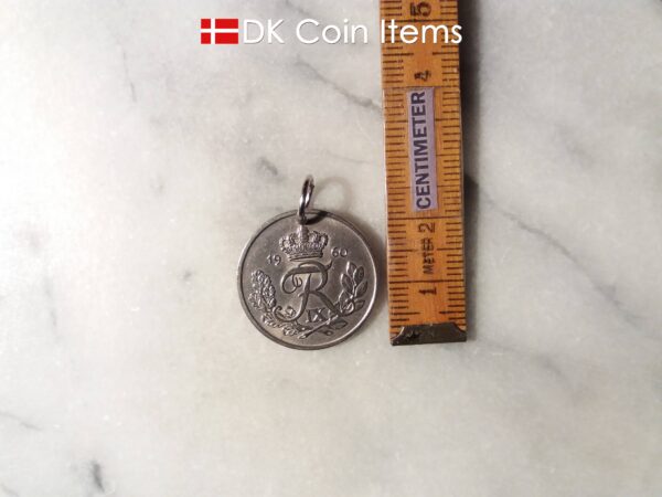 Denmark 1960 coin pendant necklace. 64 year old Danish 5 ore coin charm with R initial