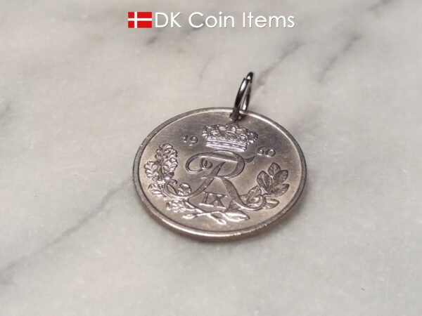 Denmark 1960 coin pendant necklace. 64 year old Danish 5 ore coin charm with R initial