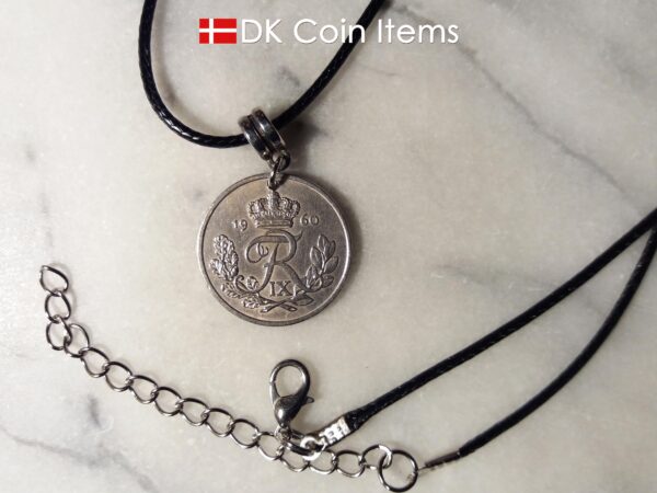 Denmark 1960 R coin necklace. 64 year old Danish 25 ore as coin pendant on bail