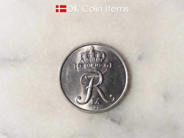 Danish 25 ore 1961. Vintage coin 63 year old. King Frederik IX of Denmark.