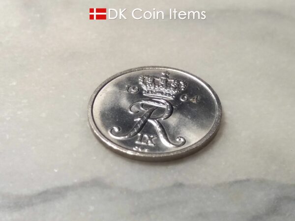 Danish 25 ore 1964. Vintage coin 60 year old. King Frederik IX of Denmark.