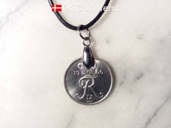 Denmark 1966 R coin necklace. 58 year old Danish 25 ore as coin pendant on pinch bail