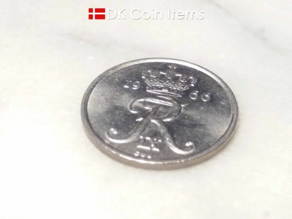 Danish 25 ore 1966. Vintage coin 58 year old. King Frederik IX of Denmark.