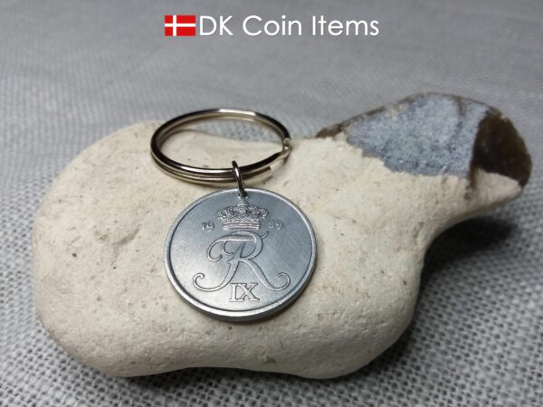 Denmark 1959 coin keychain. 65 year old Danish 5 ore with R initial as coin pendant