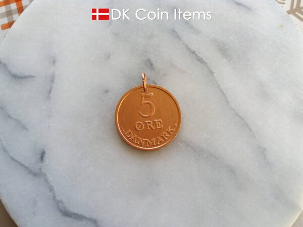 Denmark 1959 R coin pendant necklace. 65 year old Danish 5 ore. Copper coated coin charm.