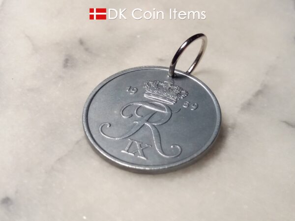 Denmark 1959 R coin pendant necklace. 65 year old Danish 5 ore coin charm