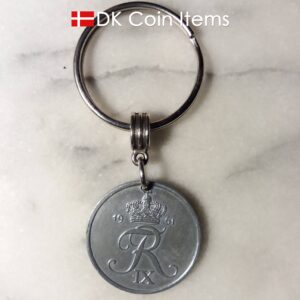 Denmark 1961 R coin keychain. 63 year old Danish 5 ore as coin pendant