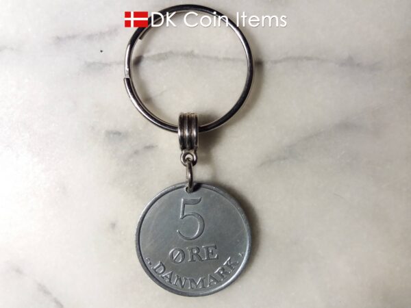 Denmark 1961 R coin keychain. 63 year old Danish 5 ore as coin pendant