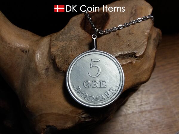 Denmark 1963 R coin necklace. 61 year old Danish 5 ore as coin pendant