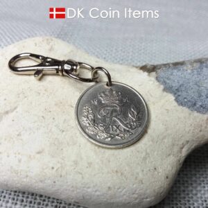 Denmark 1957 R coin keychain. 67 year old Danish 25 ore coin pendant on trigger clip