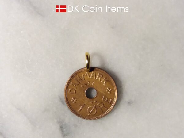 Denmark 1937 C coin pendant necklace. 87 year old Danish copper 1 ore