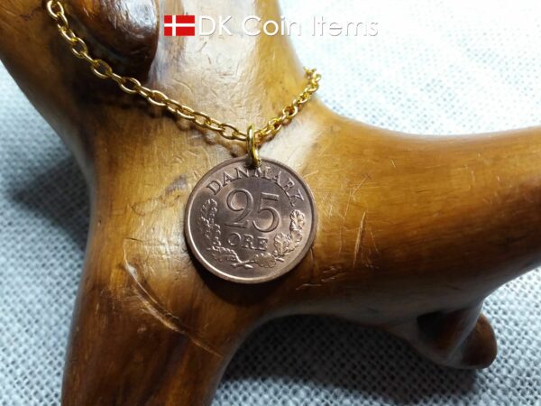 Danish 25 ore 1966 coin pendant necklace