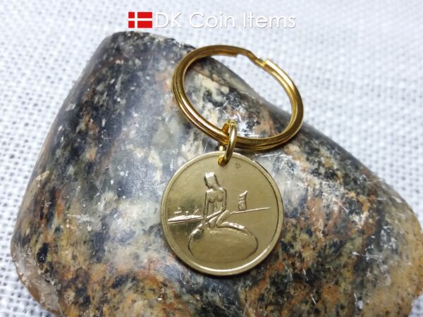 Denmark Little Mermaid coin keychain. Copenhagen The Little Mermaid fare token pendant. Danish vintage coin souvenir.