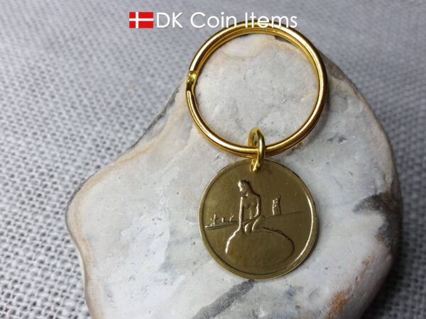 Denmark Little Mermaid coin keychain. Copenhagen The Little Mermaid fare token pendant. Danish vintage coin souvenir.