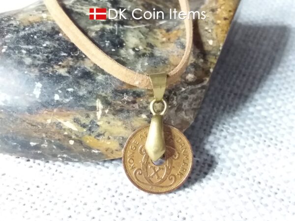 Denmark 1940 C coin necklace. 84 year copper 1 ore coin pendant in bronze bail. Antique Danish coin souvenir.