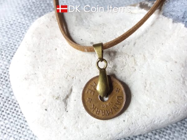 Denmark 1940 C coin necklace. 84 year copper 1 ore coin pendant in bronze bail. Antique Danish coin souvenir.