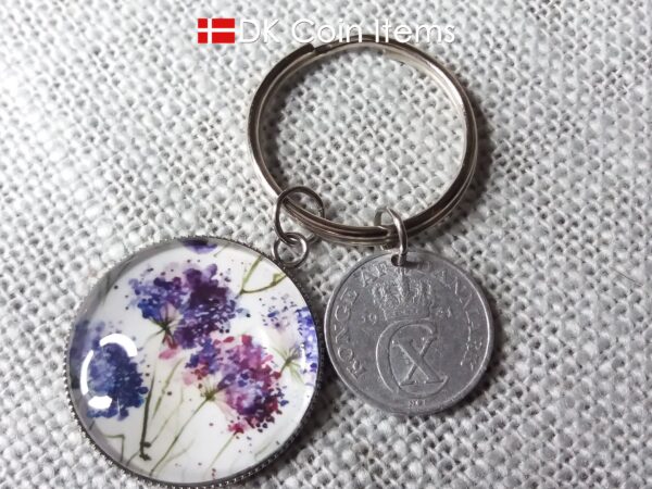 Denmark coin keychain. 2 ore C initial 1941 coin + cabochon with Wild Purple Blossoms picture.