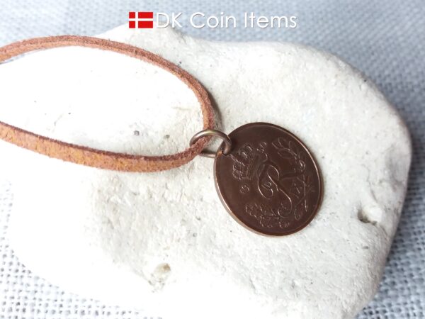 Denmark 1950 R coin necklace. 74 year 25 ore coin pendant. 74th birthday gift. Danish vintage coin souvenir. Copper plated.