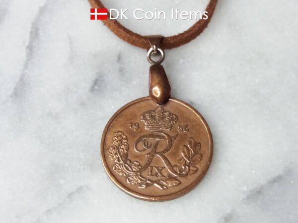 Denmark 1956 R coin necklace. 68 year old Danish 25 ore as coin pendant on pinch bail. Danish vintage coin souvenir.