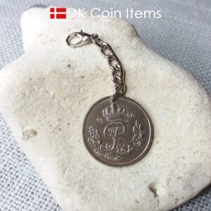 Denmark 1956 R coin charm. 68 year old Danish 25 ore as coin pendant on chain + lobster claw. Danish vintage coin souvenir.