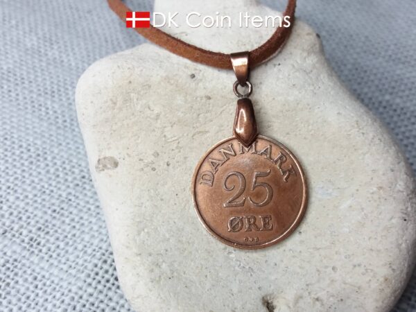 Denmark 1956 R coin necklace. 68 year old Danish 25 ore as coin pendant on pinch bail. Danish vintage coin souvenir.