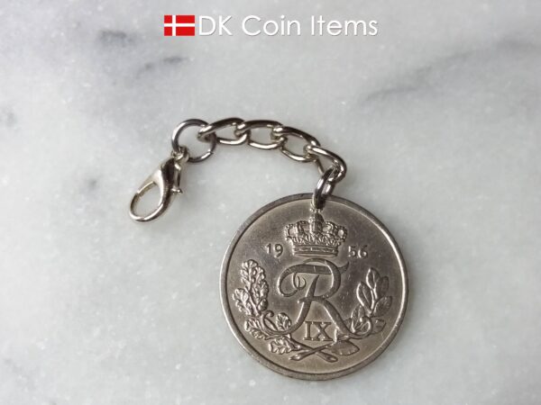 Denmark 1956 R coin charm. 68 year old Danish 25 ore as coin pendant on chain + lobster claw. Danish vintage coin souvenir.