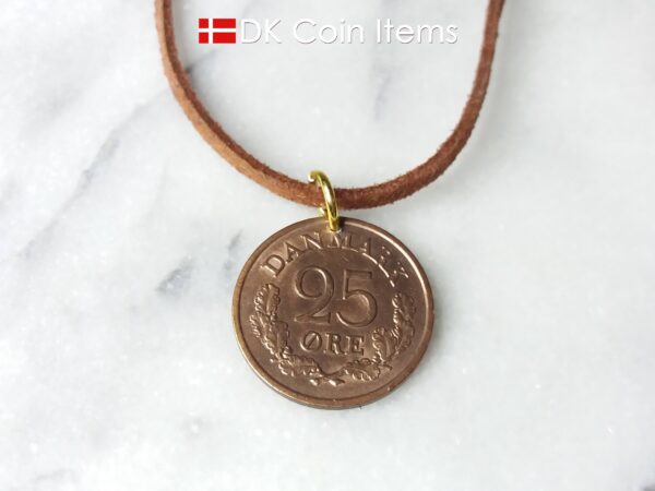 Denmark 62 year old R coin necklace. Danish 25 ore 1962 coin pendant - decoratively copper plated coin