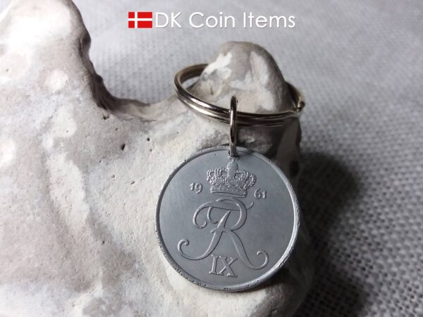 Denmark 1961 R coin keychain. 63 year old Danish 5 ore as coin pendant on keyring