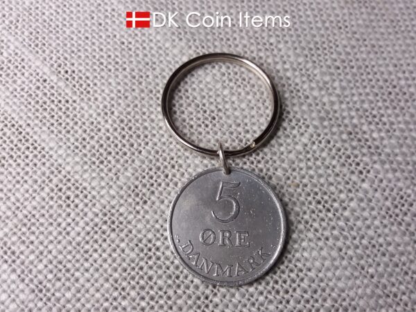 Denmark 5 ore coin pendant keychain. Danish 1961 R initial coin. 5th anniversary gift or vintage souvenir.