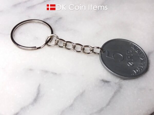 Denmark 1962 R initial coin keychain. 62 year old Danish 5 ore as coin pendant on keyring with chain.