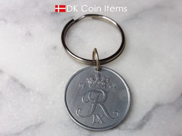 Denmark 1962 R initial coin keychain. 62 year old Danish 5 ore as coin pendant on keyring.