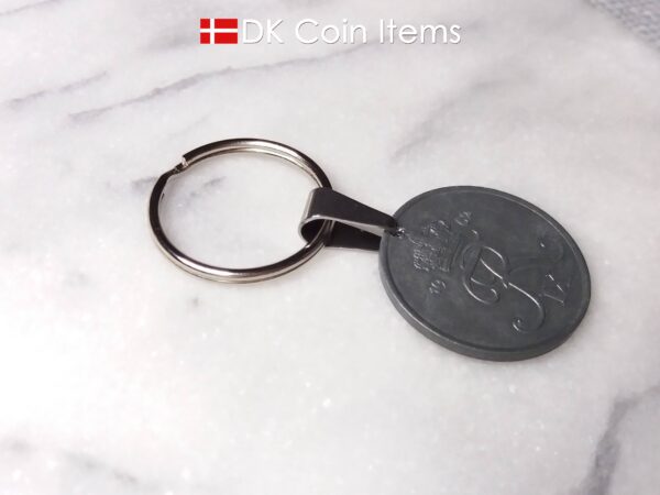 Denmark 1962 R initial coin keychain. 62 year old Danish 5 ore as coin pendant on keyring with bail.